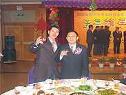 韶關市市委常委、常務副市長李飛同志和土大媽總經理合影