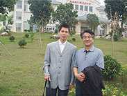 中國畜牧業協會負責人喬玉峰和土大媽總經理合影